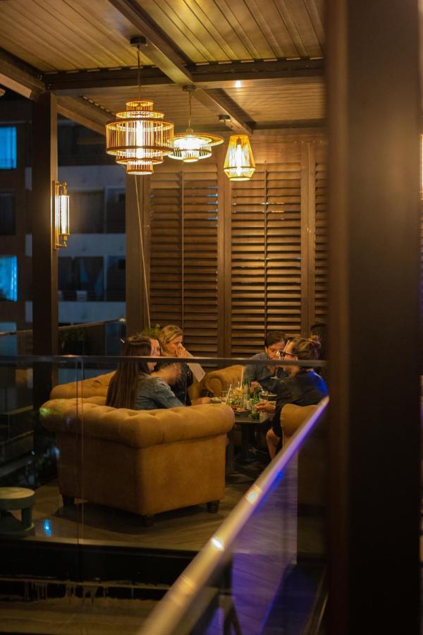 Hotel Nodo - El Hotel Que Respira Сантьяго Экстерьер фото